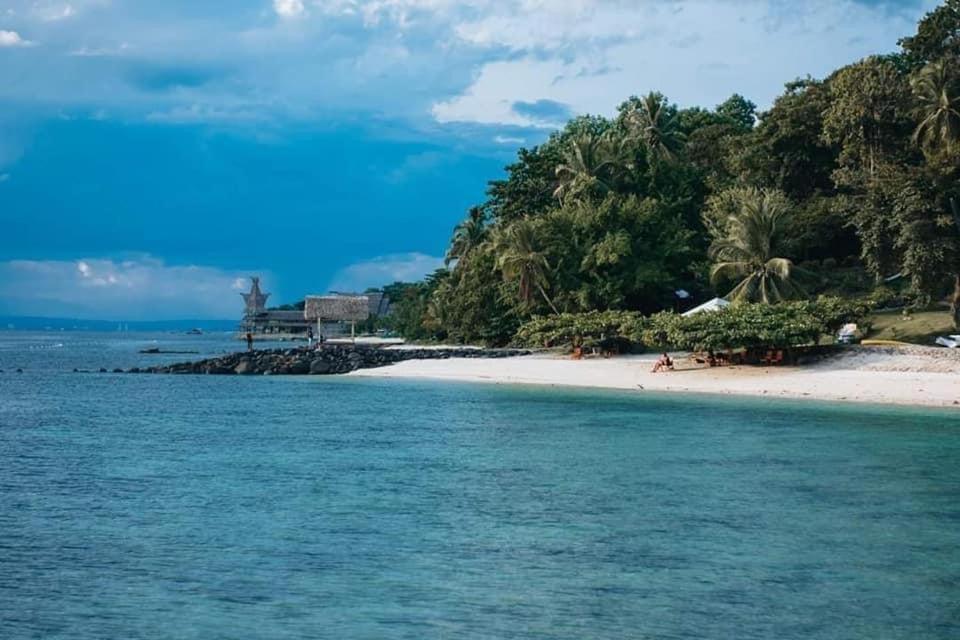Kembali Condo Resort With Sea View Davao City Exterior foto