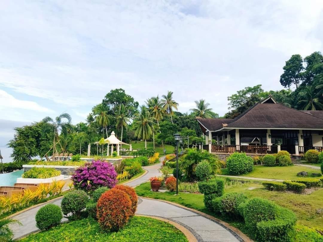 Kembali Condo Resort With Sea View Davao City Exterior foto
