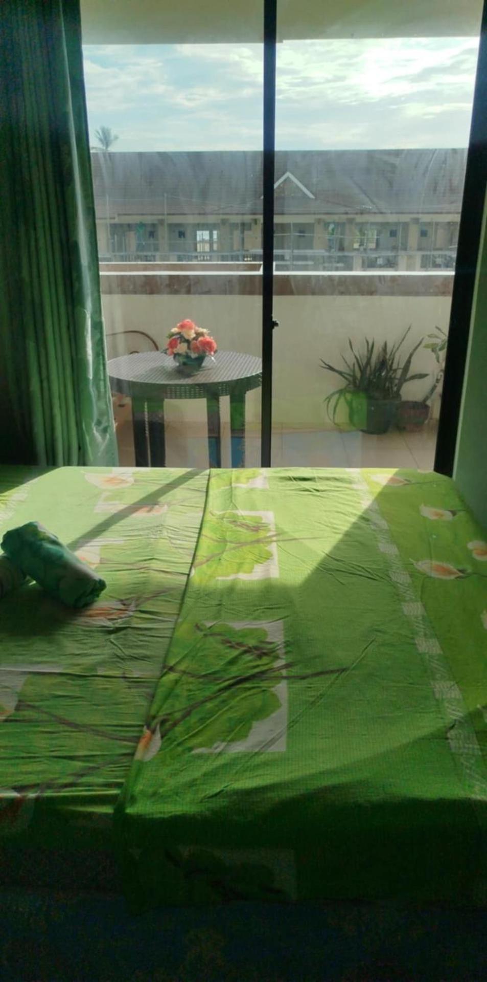 Kembali Condo Resort With Sea View Davao City Exterior foto